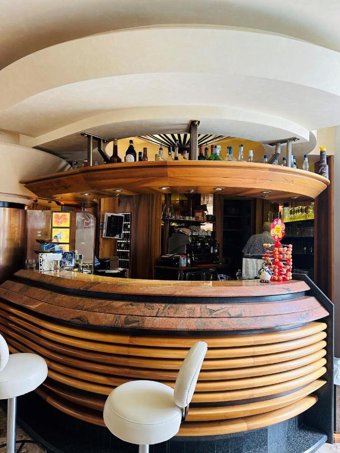Hotel Kennedy Bibione Exterior foto